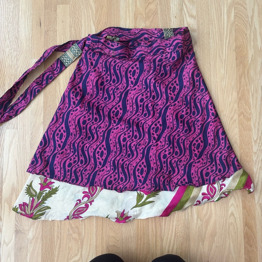 Reversible double sided 100% silk wrap mini skirt